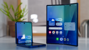 Read more about the article Ultimate Guide: Samsung Galaxy Z Fold8 & Galaxy Z Flip8 – Specs, Features and What to Expect